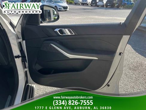 Used 2023 BMW X5 sDrive40i image 30