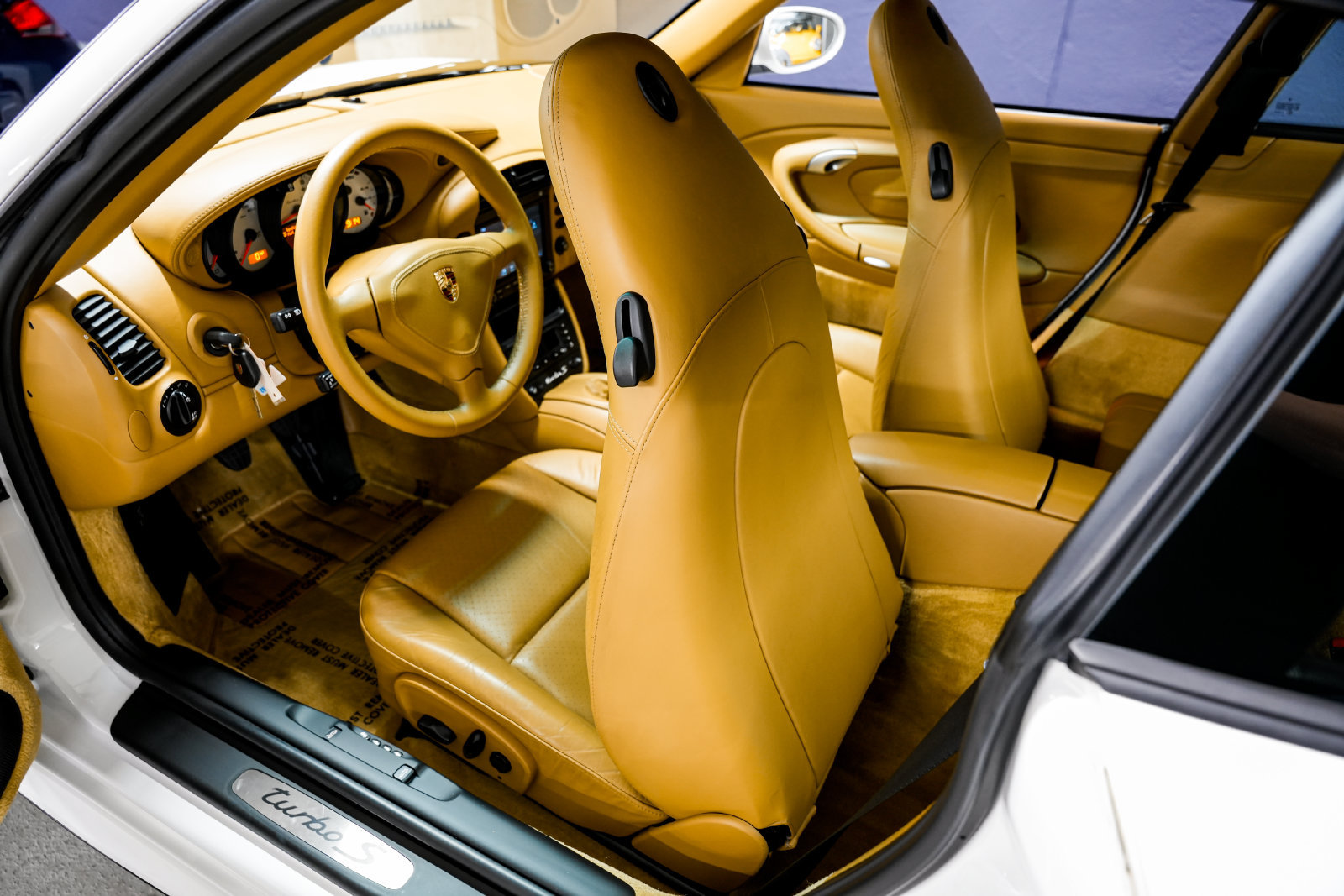 Used 2005 Porsche 911 Turbo S AWD/4WD image 20