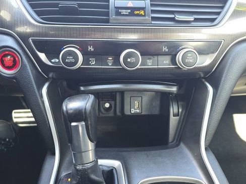 Used 2020 Honda Accord Sport image 15