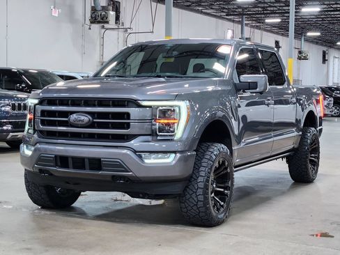 Used 2021 Ford F150 Lariat w/ Equipment Group 502A High AWD/4WD image 4