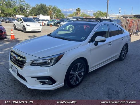 Used 2018 Subaru Legacy 3.6R Limited AWD/4WD image 5