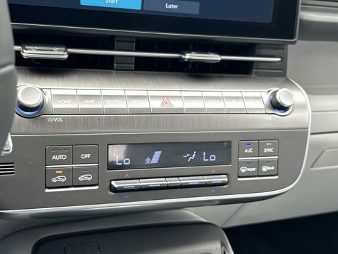 New 2026 Hyundai Kona Limited FWD image 36