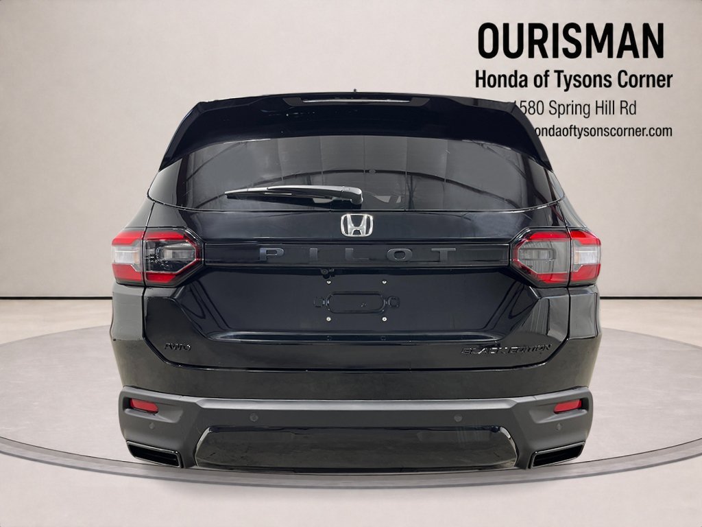 New 2026 Honda Pilot Black Edition image 4