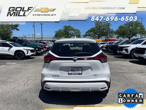 Used 2024 Nissan Kicks SV FWD image 8