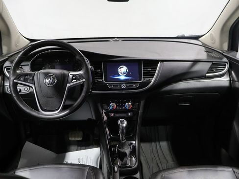 Used 2018 Buick Encore Essence AWD/4WD image 17