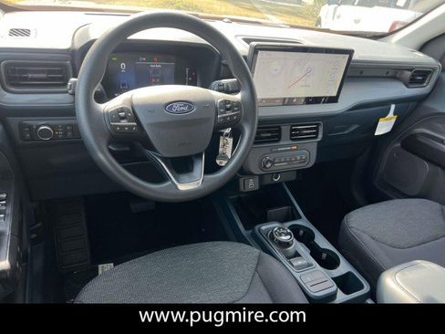 New 2025 Ford Maverick XL image 16