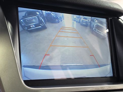 Used 2016 Chevrolet Suburban LTZ AWD/4WD image 17