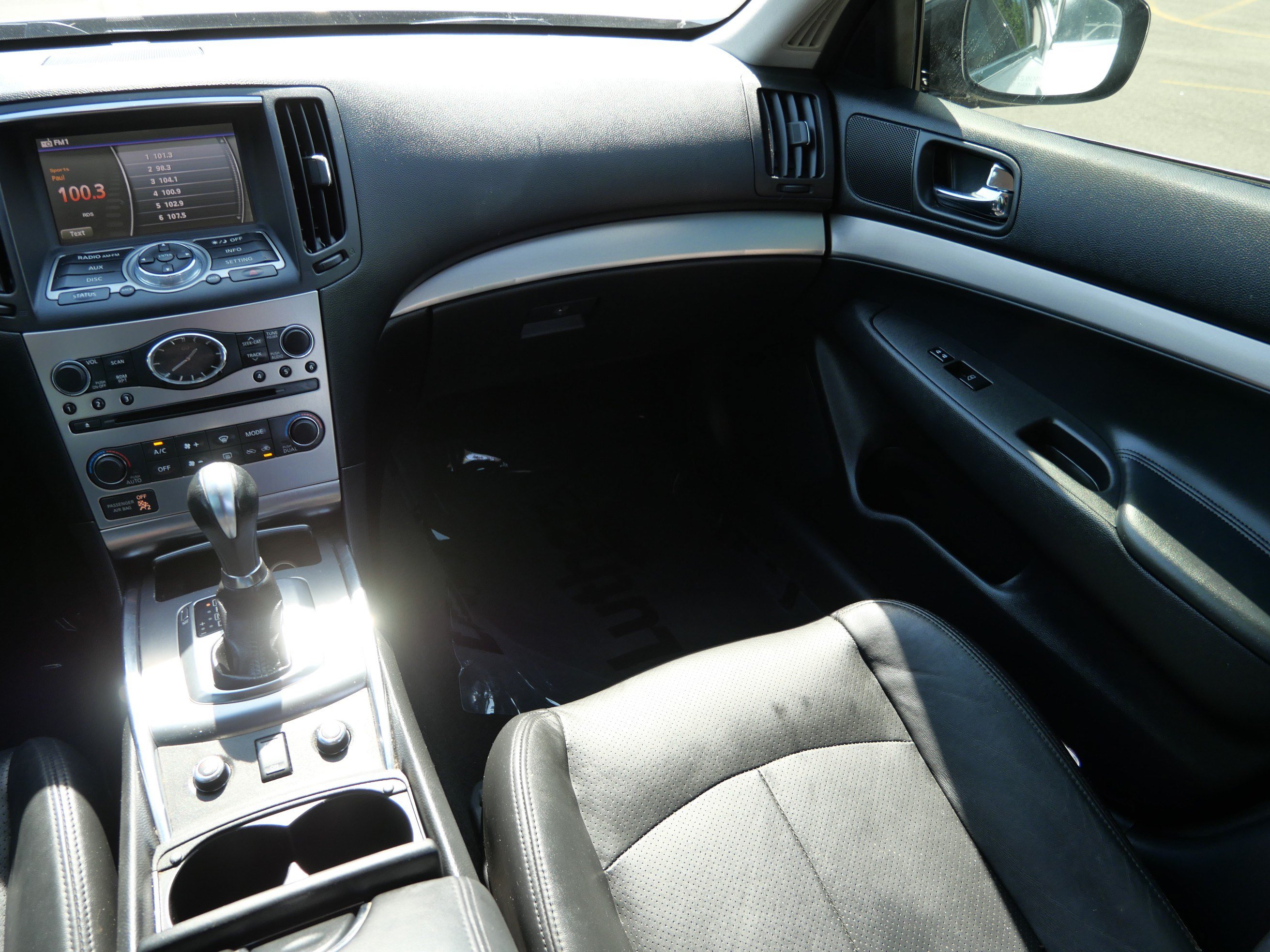 Used 2013 INFINITI G37 x Sedan w/ Premium Pkg AWD/4WD image 11
