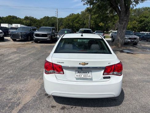 Used 2013 Chevrolet Cruze LT image 4