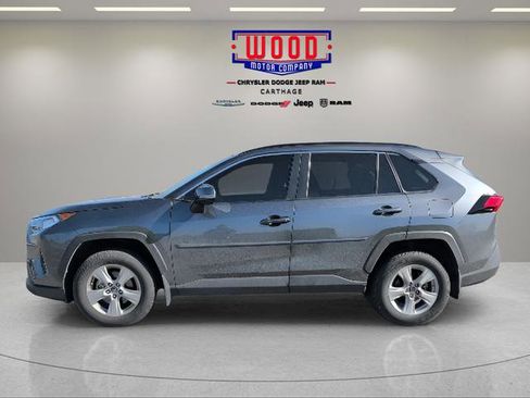 Used 2020 Toyota RAV4 XLE w/ Convenience Package image 6