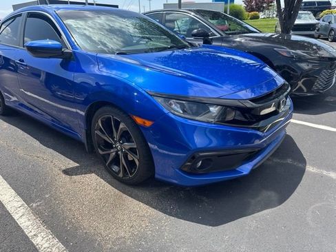 Used 2020 Honda Civic Sport image 2