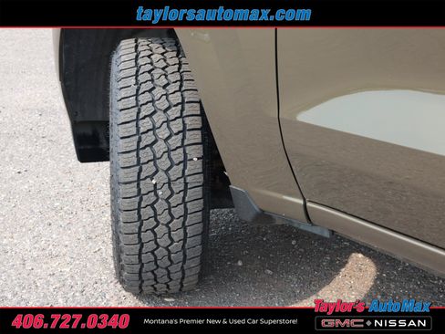 Used 2023 Chevrolet Colorado Z71 w/ Z71 Convenience Package 2 AWD/4WD image 34