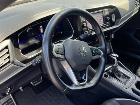 Used 2024 Volkswagen Jetta Sport FWD image 6