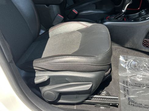 Used 2019 Jeep Compass Trailhawk AWD/4WD image 18