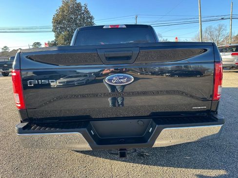 Used 2016 Ford F150 XLT image 19