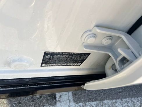 New 2026 Honda HR-V EX-L image 34