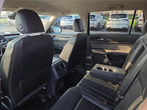 Used 2021 Volkswagen Atlas SE AWD/4WD image 23