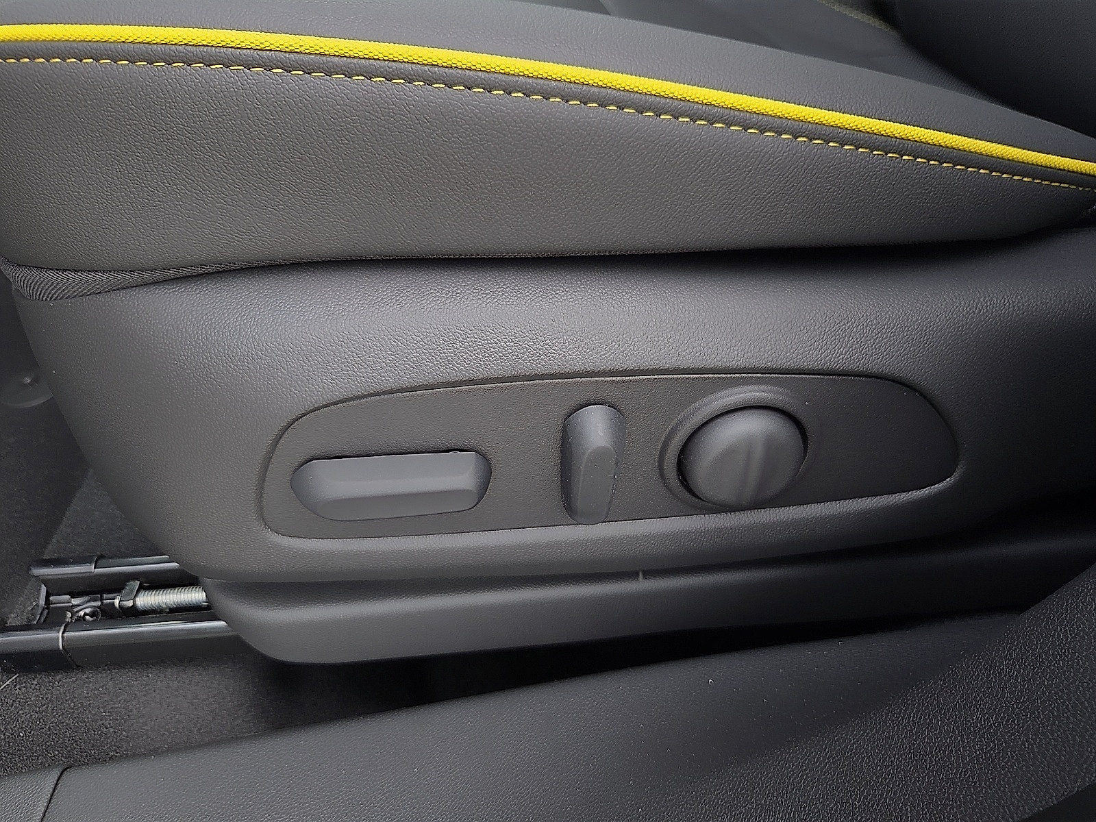 New 2026 Chevrolet TrailBlazer ACTIV FWD image 15