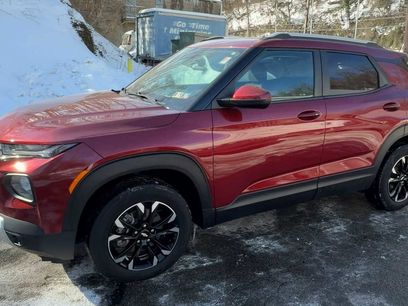 Certified 2022 Chevrolet TrailBlazer LT w/ LPO, Blackout Package
