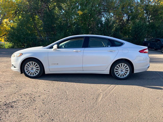 Used 2013 Ford Fusion SE FWD image 2
