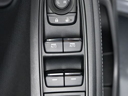 Used 2021 Subaru Forester Premium AWD/4WD image 6