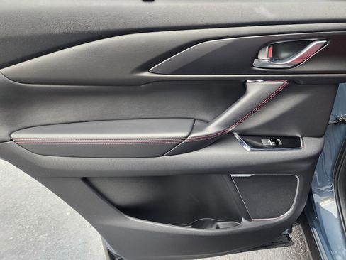 Used 2023 MAZDA CX-9 Carbon Edition image 16