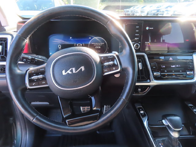 Used 2022 Kia Sorento SX Prestige AWD/4WD image 17