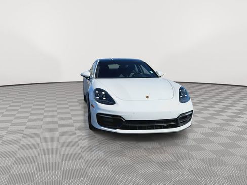 Used 2022 Porsche Panamera 4 image 3