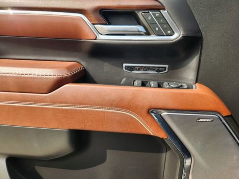 Used 2024 GMC Sierra 1500 Denali Ultimate image 17