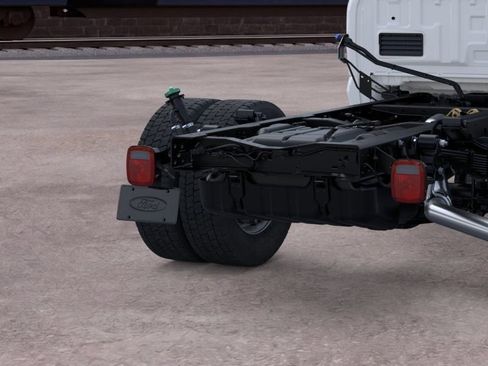 New 2026 Ford F550 4x4 Crew Cab Super Duty image 22