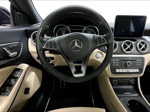Used 2017 Mercedes-Benz CLA 250 image 20