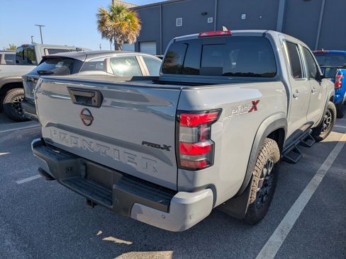 Used 2023 Nissan Frontier Pro-X w/ Pro-X Premium Package RWD image 2