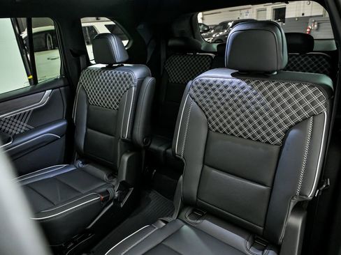 New 2026 GMC Acadia Denali image 11