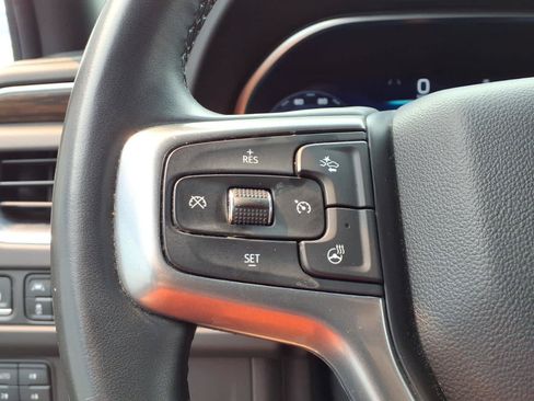 Used 2023 Chevrolet Suburban Premier AWD/4WD image 15
