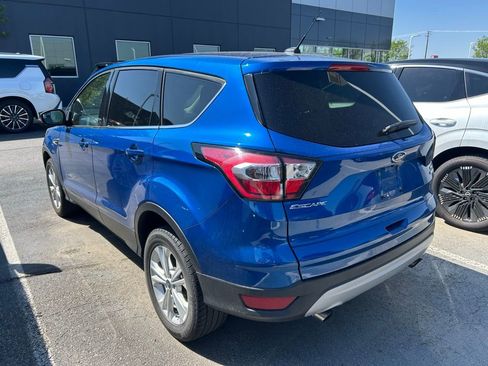 Used 2017 Ford Escape SE AWD/4WD image 3