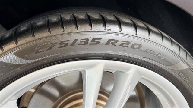 Used 2012 BMW 750i RWD image 23