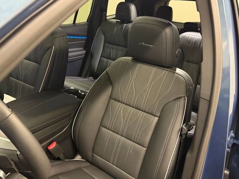 Used 2026 Buick Enclave Avenir w/ Super Cruise Package image 50