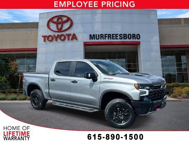 Used 2024 Chevrolet Silverado 1500 ZR2 w/ Technology Package AWD/4WD image 1