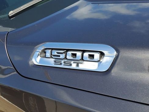 Used 2025 RAM 1500 Lone Star AWD/4WD image 5