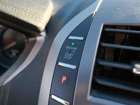 Used 2019 Lincoln MKZ Reserve w/ Reserve Plus Package FWD image 44