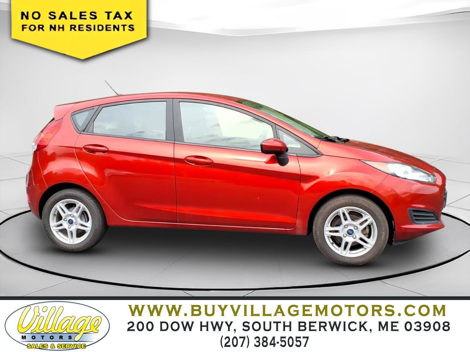 Used 2018 Ford Fiesta SE FWD image 2