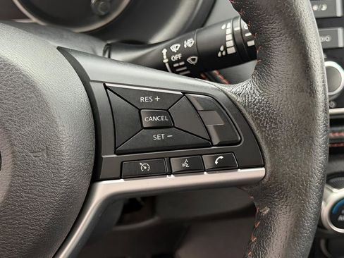Used 2019 Nissan Kicks SR w/ SR Premium Package image 36