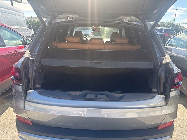 Certified 2024 BMW X5 xDrive40i w/ Premium Package AWD/4WD image 32