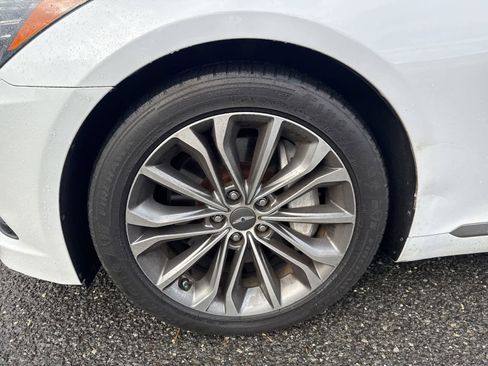 Used 2015 Hyundai Genesis 3.8 w/ Option Group 03 image 24