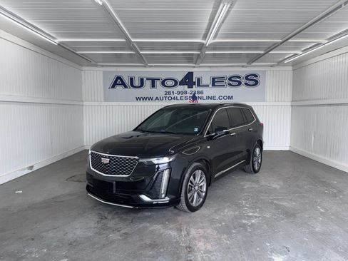 Used 2020 Cadillac XT6 Premium Luxury FWD image 1