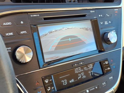 Used 2016 Toyota Avalon XLE image 21