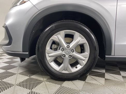 Used 2023 Honda HR-V LX image 9