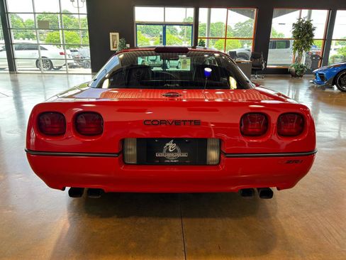 Used 1990 Chevrolet Corvette ZR-1 RWD image 6