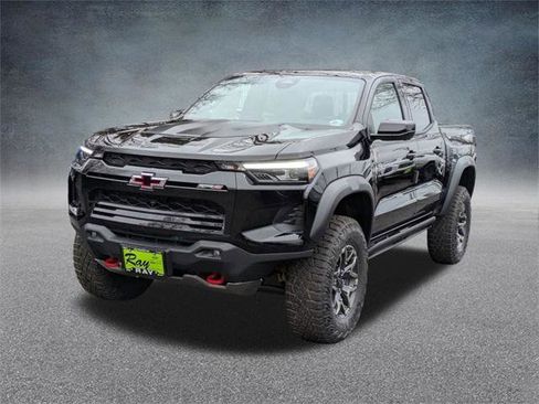 New 2026 Chevrolet Colorado ZR2 w/ Technology Package image 8
