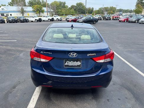 Used 2013 Hyundai Elantra GLS image 4